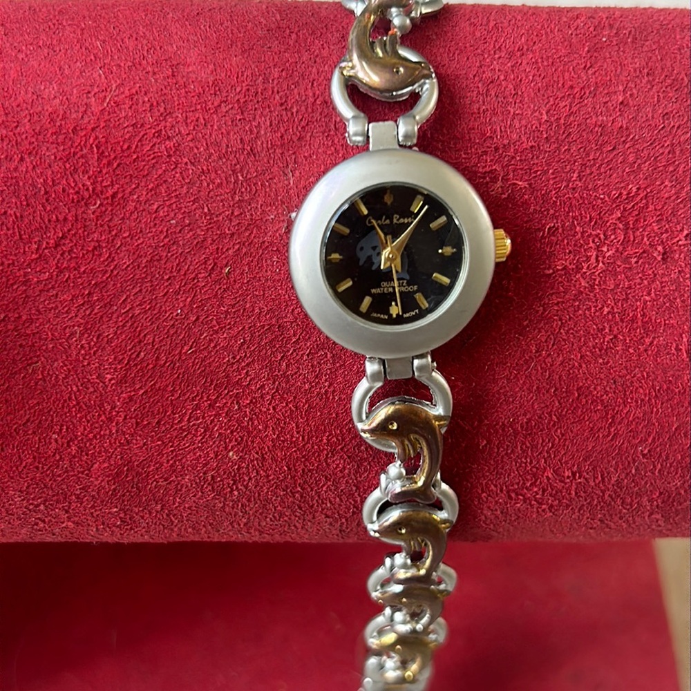 Carlo Rossi Women Quartz Watch